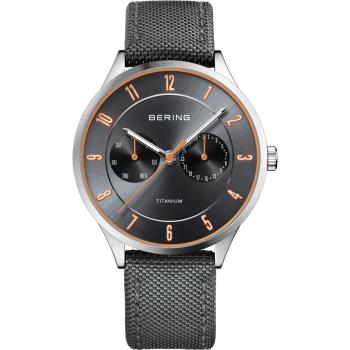 Bering Herrenuhr Titanium 11539-879