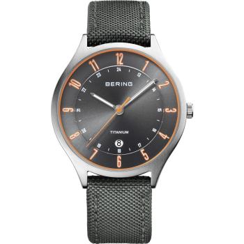 Bering Herrenuhr Titanium 11739-879
