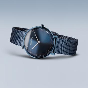 Bering Damenuhr Ultra Slim 15729-397