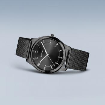 Bering Herrenuhr Ultra Slim 18340-222