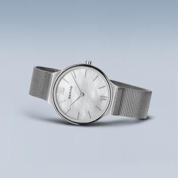 Bering Damenuhr Ultra Slim 18434-000