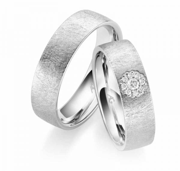 August Gerstner Trauringe Exclusive 31112/6 + 4/31112/6