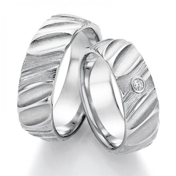 Nowotny-Collection Ruesch Trauringe Gelbgold 66/52110-068 + 66/52120-068