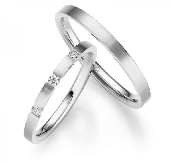 August Gerstner Trauringe Weissgold 4/31324/2 + 31315/2.5