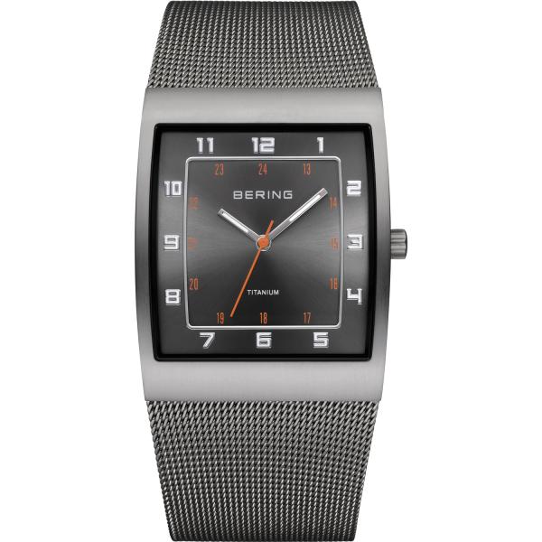 Bering Herrenuhr Titanium 11233-077
