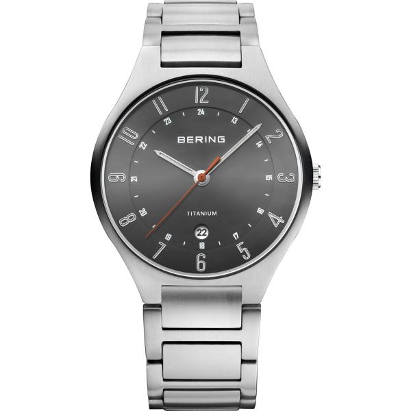 Bering Herrenuhr Titanium 11739-772