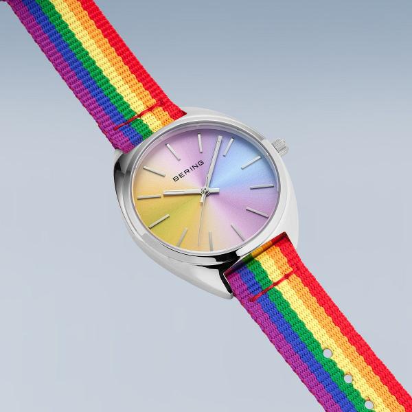 Bering Damenuhr Classic 127220-36-009