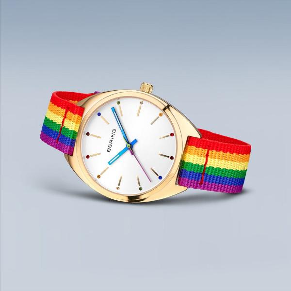 Bering Damenuhr Classic 127220-36-334