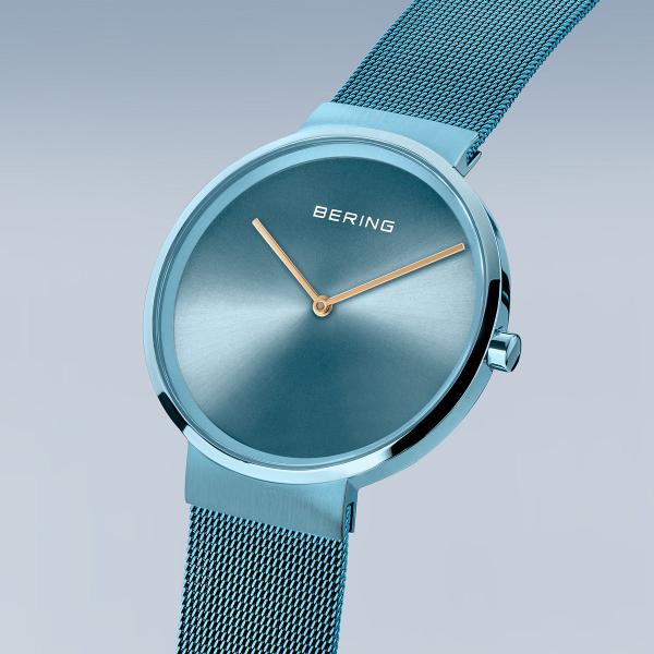 Bering Damenuhr Classic 14539-388
