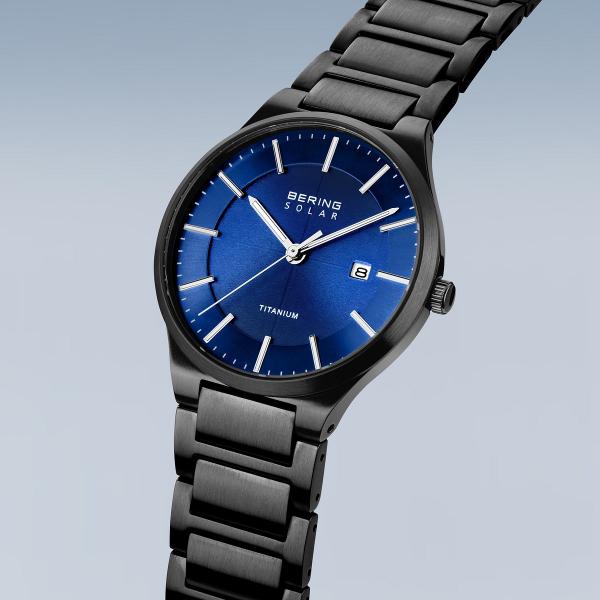 Bering Herrenuhr Solar 15239-727