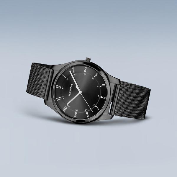 Bering Herrenuhr Ultra Slim 18340-222