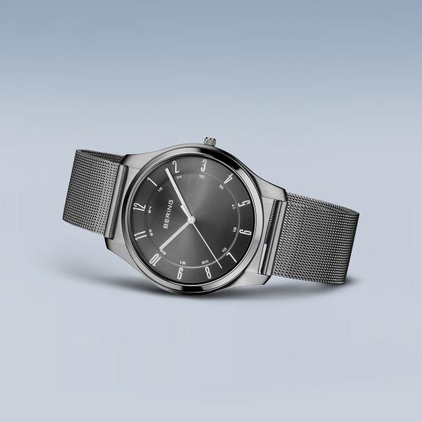 Bering Herrenuhr Ultra Slim 18340-377