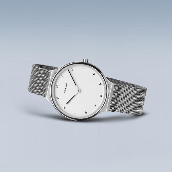 Bering Damenuhr Ultra Slim 18434-004