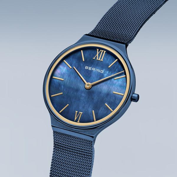Bering Damenuhr Ultra Slim 18434-397