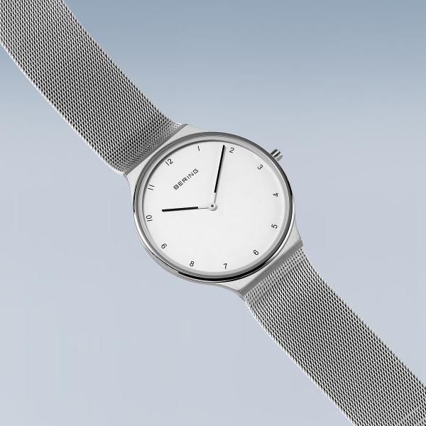 Bering Damenuhr Ultra Slim 18440-004