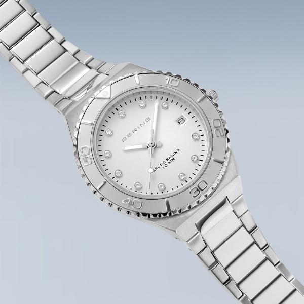 Bering Damenuhr Classic 18936-704